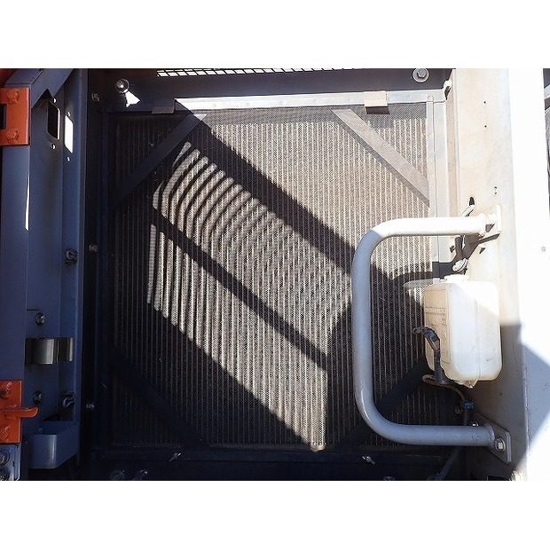 2020 Hitachi ZX330LC-6-48398311
