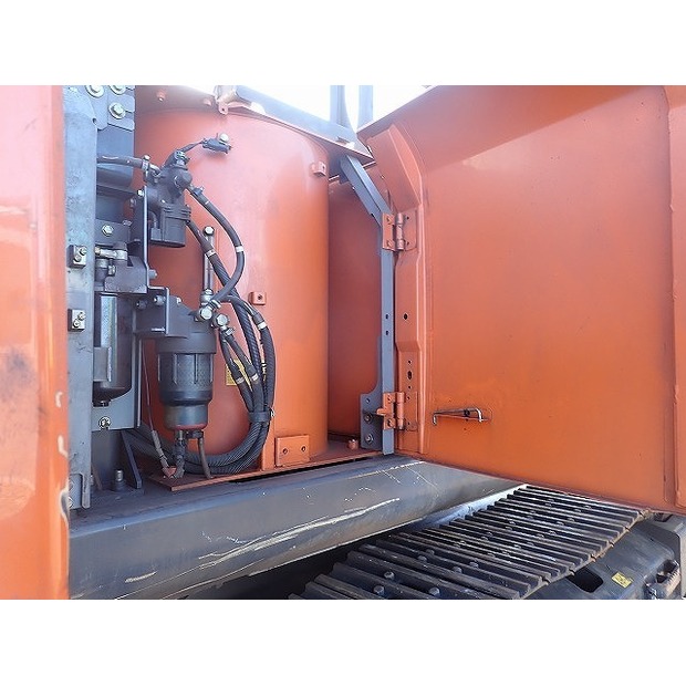 2020 Hitachi ZX330LC-6-48398316