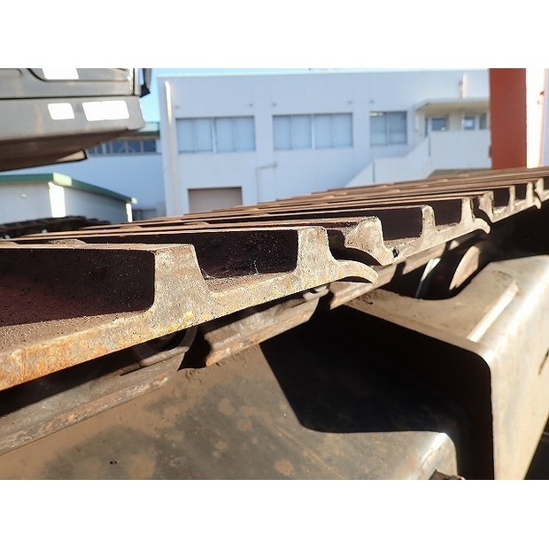 2020 Hitachi ZX330LC-6-48398320