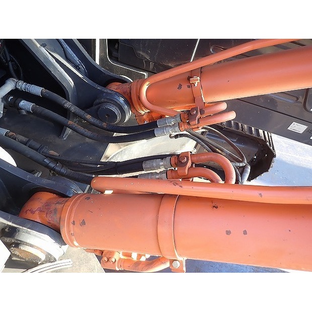 2020 Hitachi ZX330LC-6-48398340
