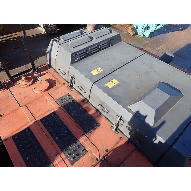 2020 Hitachi ZX330LC-6-48398345