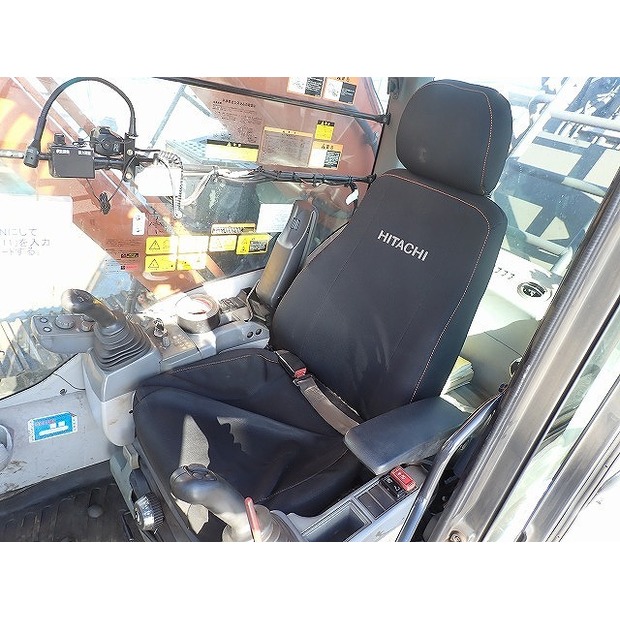 2020 Hitachi ZX330LC-6-48398356