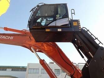 2020-hitachi-zx330lc-6-48398357