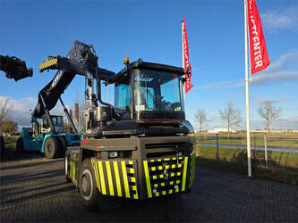 Image for TOW TRACTOR 2025 Terberg RT403