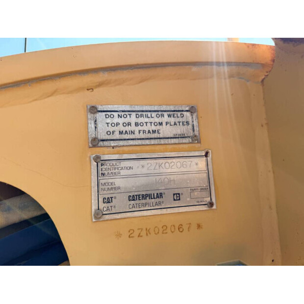 1997 Caterpillar 140H-48400415