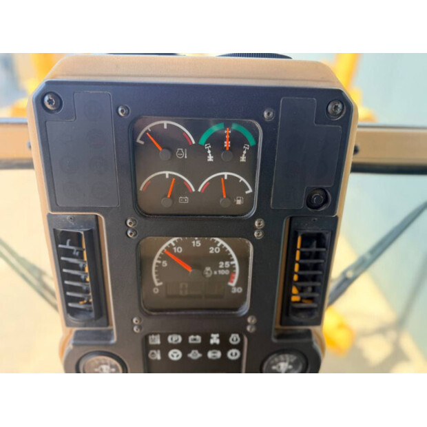 2005 Caterpillar 140HII-48400423