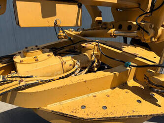2005-caterpillar-140hii-1471185-48400441