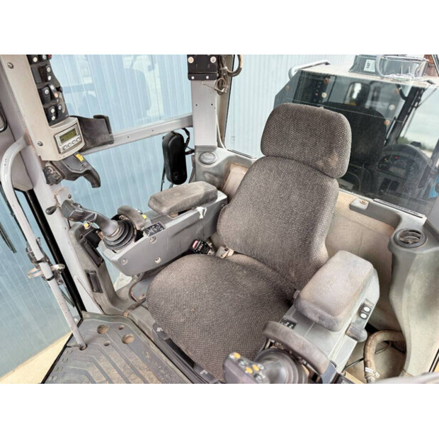 2011 كاتربيلر 140M2-48400583