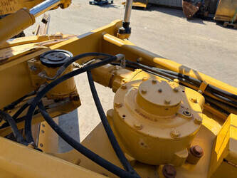 2011-caterpillar-140m2-1471189-48400619
