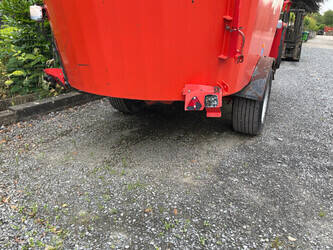 2012-kuhn-1480-48401609