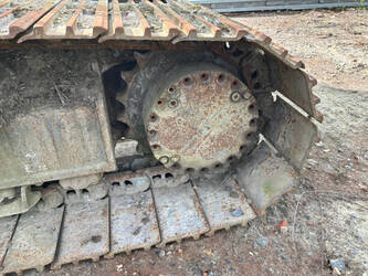 2013-komatsu-pc240lc-10-1471207-48401660