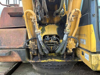 2013-komatsu-pc240lc-10-1471207-48401663