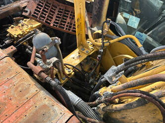2013-komatsu-pc240lc-10-1471207-48401665