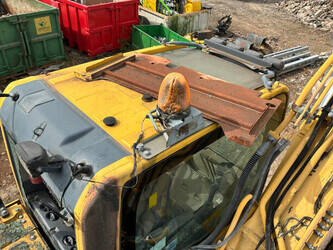 2013-komatsu-pc240lc-10-1471207-48401670