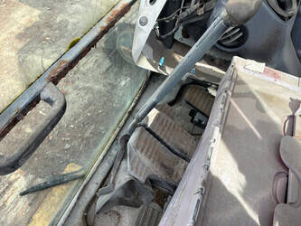 2013-komatsu-pc240lc-10-1471207-48401678