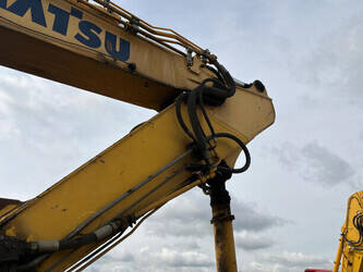 2013-komatsu-pc240lc-10-1471207-48401687