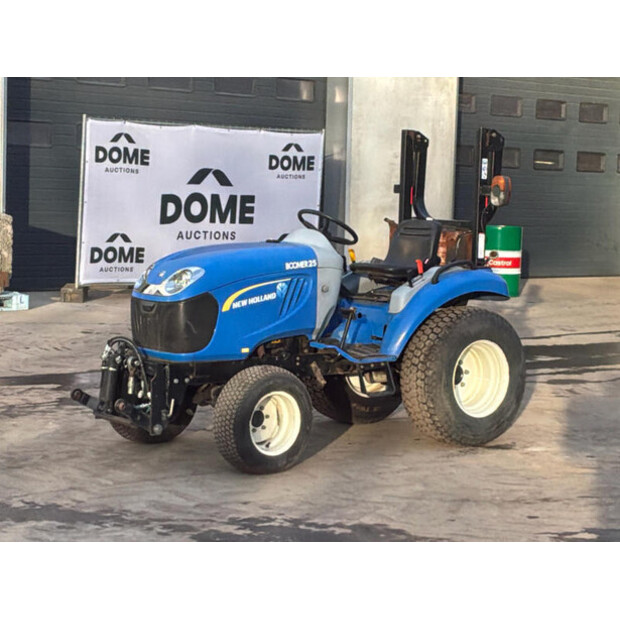2013 New Holland Boomer LA 25-48402050