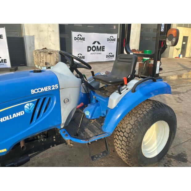 2013 New Holland Boomer LA 25-48402060