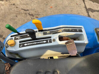 2013-new-holland-boomer-la-25-48402064