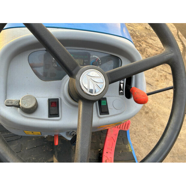 2013 New Holland Boomer LA 25-48402068