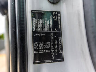 2014-mercedes-benz-antos-1830-1471097-48402483