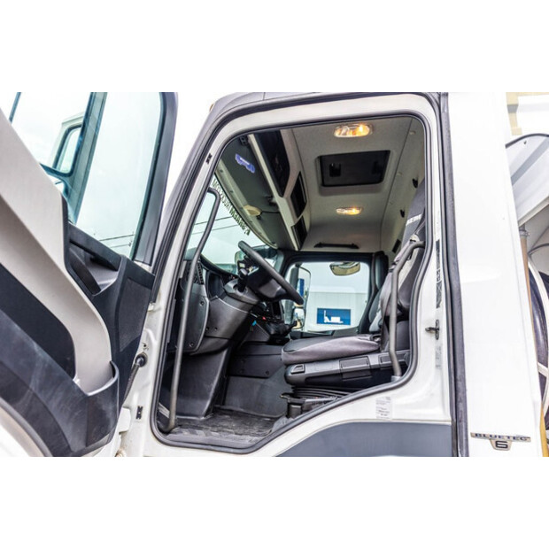 2014 Mercedes-Benz Antos 1830-48402485