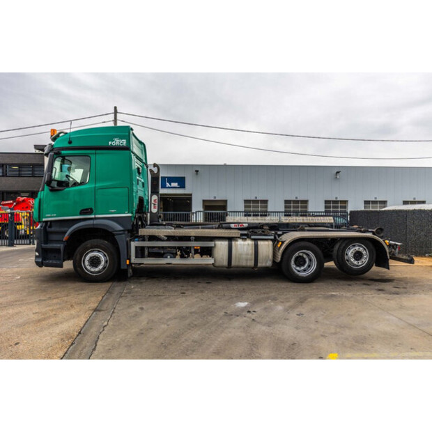 2014 Mercedes-Benz Arocs 2643-48402509