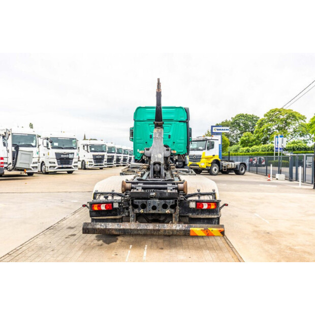 2014 Mercedes-Benz Arocs 2643-48402515