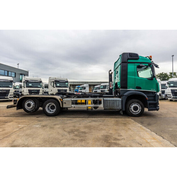 2014 Mercedes-Benz Arocs 2643-48402525