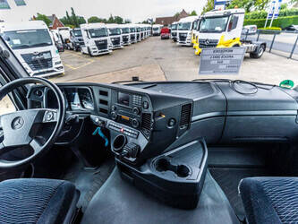 2014-mercedes-benz-arocs-2643-1471238-48402530
