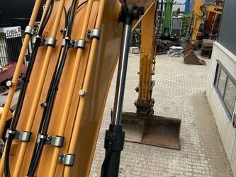 2017-hyundai-hx220l-1471296-48410707