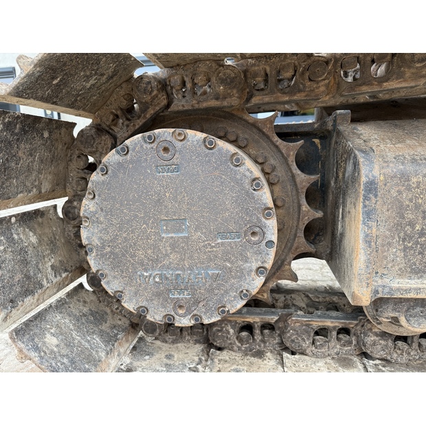 2017 هيونداي HX220L-48410711