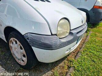 renault-twingo-1471313-48414190