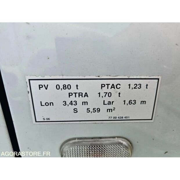 Renault Twingo-48414191