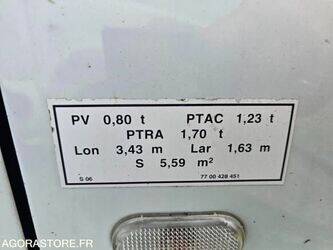renault-twingo-1471313-48414191