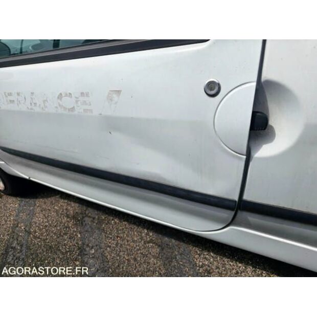 Renault Twingo-48414199