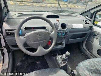 renault-twingo-1471313-48414202