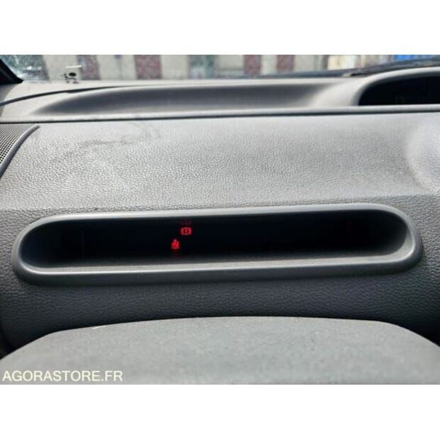 Renault Twingo-48414204