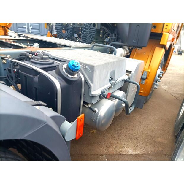 2021 اكس سي ام جي XGA4250D5WC-48414361