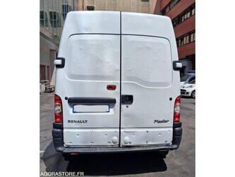 renault-master-1471362-48415209