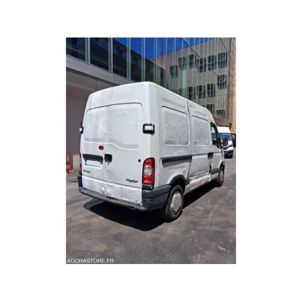 Renault Master-48415211