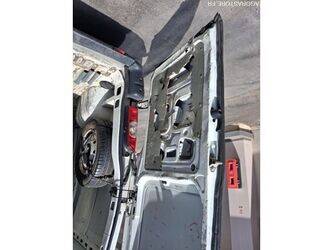 renault-master-1471362-48415213