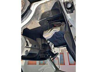 renault-master-1471362-48415214