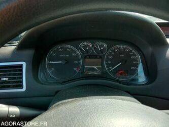 peugeot-307-1471449-48417815