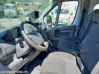 2010-citroen-jumper-1470246-48420033