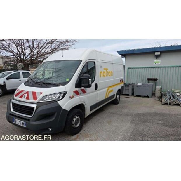 2016 Peugeot BOXER-48420557