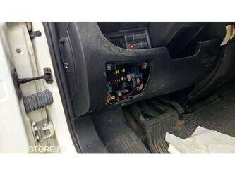 2016-peugeot-boxer-1467306-48420582