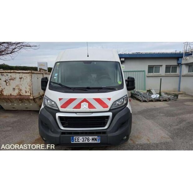 2016 Peugeot BOXER-48420607