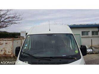 2016-peugeot-boxer-1467306-48420609