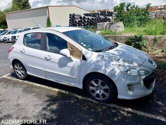 2011-peugeot-308-1464166-48420945